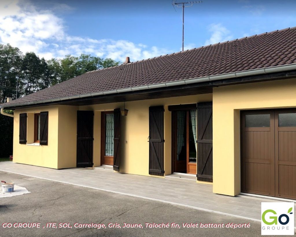 Isolation thermique par l’extérieur / Carrelage / Volets battants