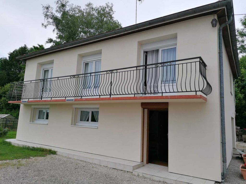 Isolation thermique par l’extérieur / Volets roulants solaires