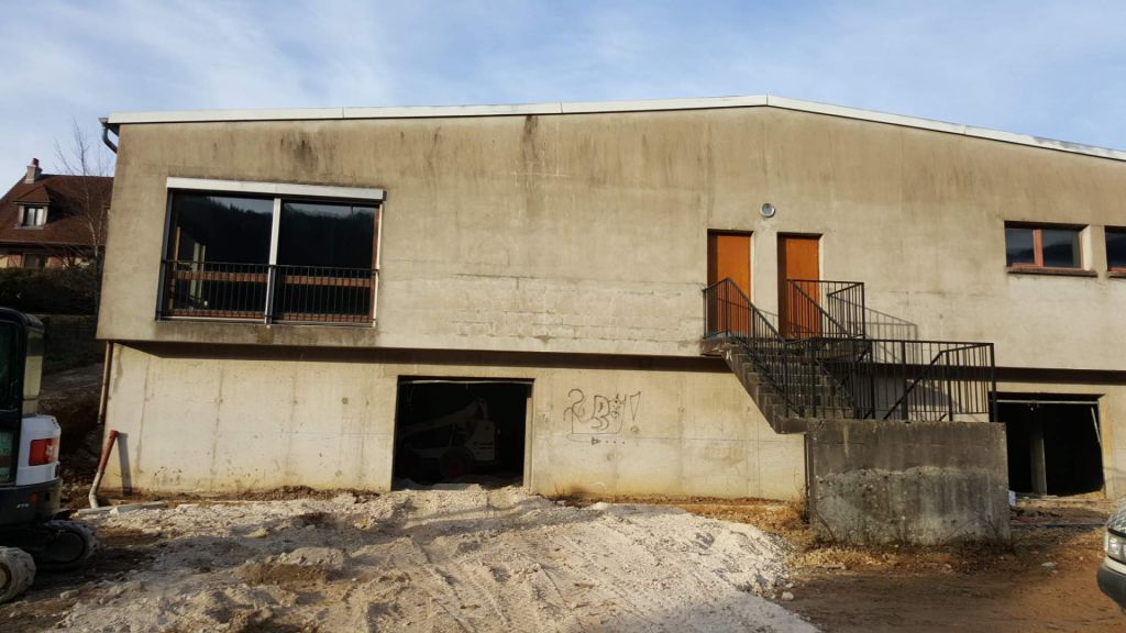 Ravalement de façade / Création d’ouvertures / Menuiseries / Balcon